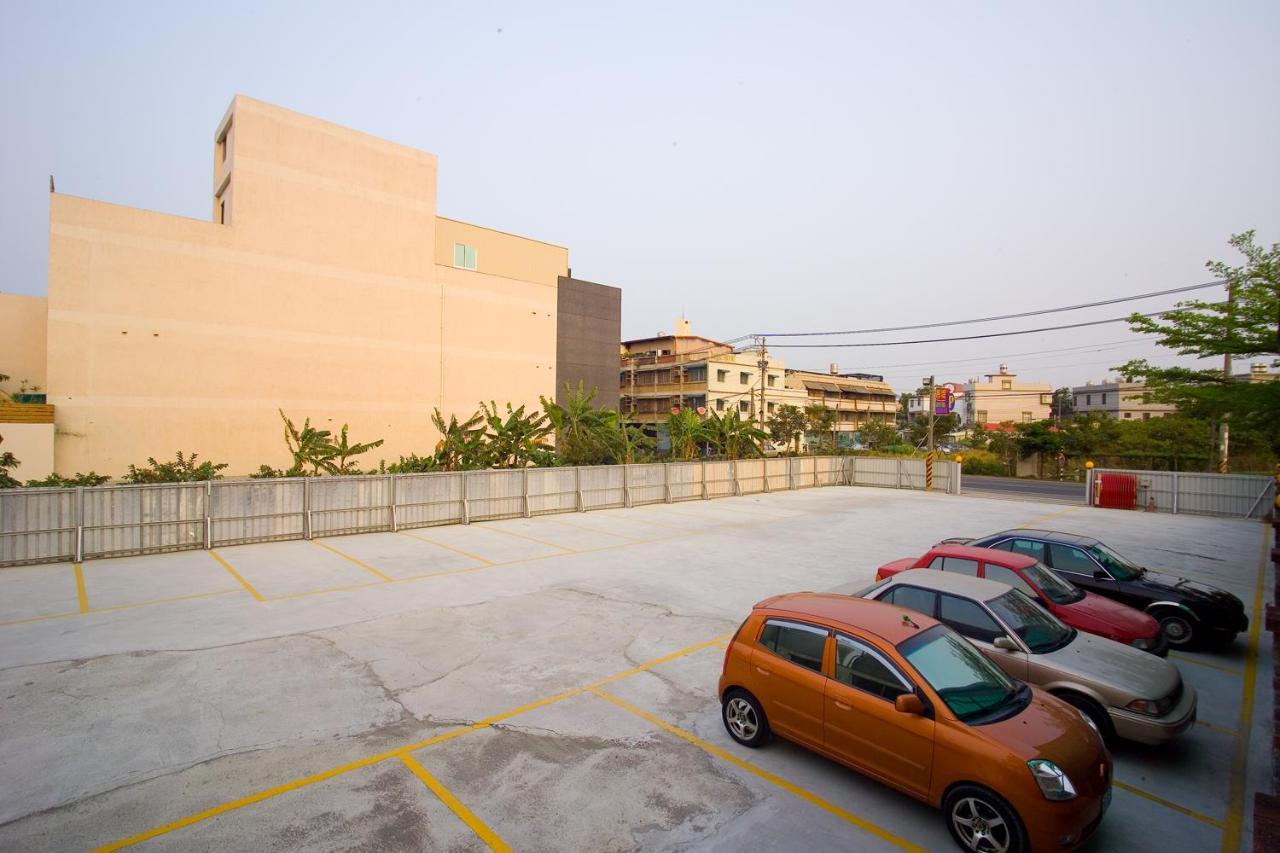 Chateau Motel & Spa Kaohsiung Bagian luar foto